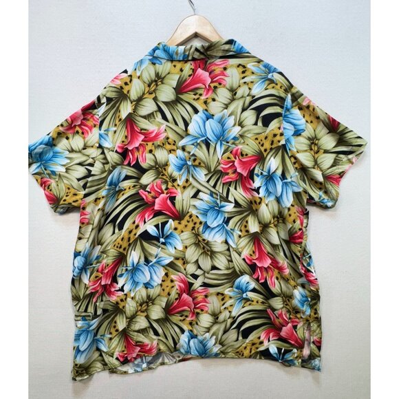Bentley Womens Hawaiian Button Up Shirt Size 26W Tropical Floral Collared Summer - Picture 7 of 11